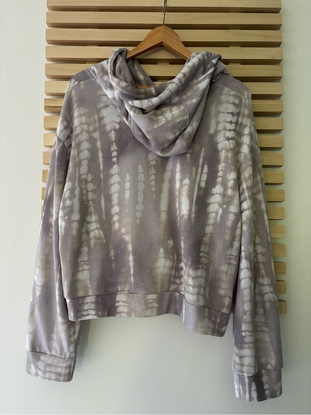 Lounge Set Dress Forum Los Angeles | Hoodie & Shorts | Size L | Cute & Comfy - Picture 4 of 8